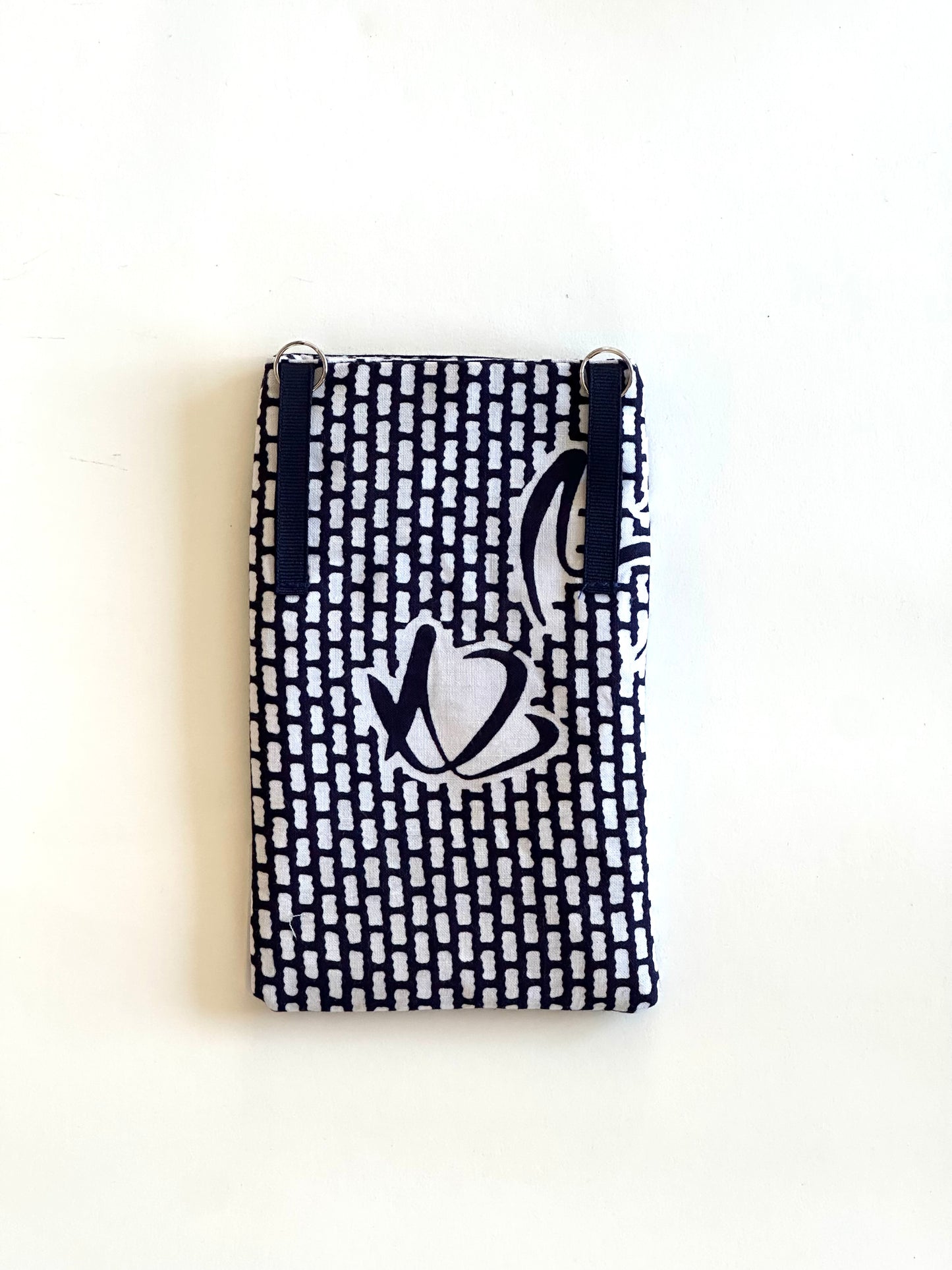 The Portable Pocket - Blue and white brick pattern Japanese Vintage Fabric